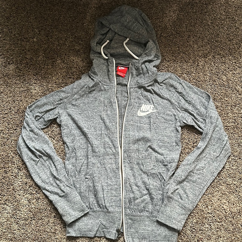 grey nike zip up jacket